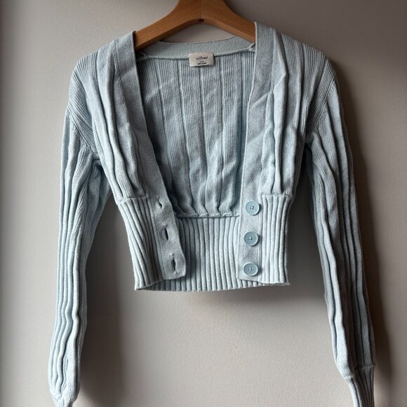 Aritzia Plunge Front Cardigan Baby blue - Picture 3 of 5